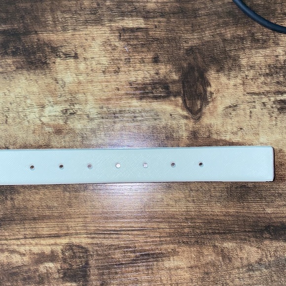 Brand New White Michael Kors Belgian size S - good for waist size 26-30 - Picture 4 of 7